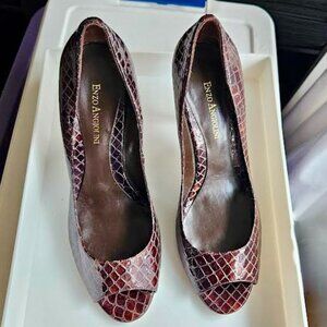 Vintage Enzo Angiolini Maylie Peep Toe Pumps